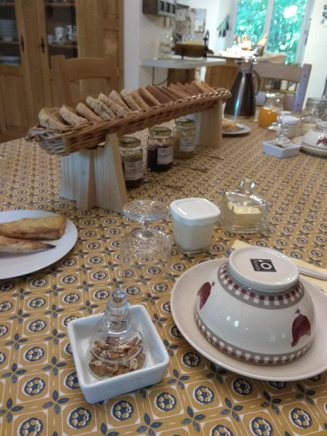 La Ferme Les Mamours La Bastide-l'Eveque 외부 사진